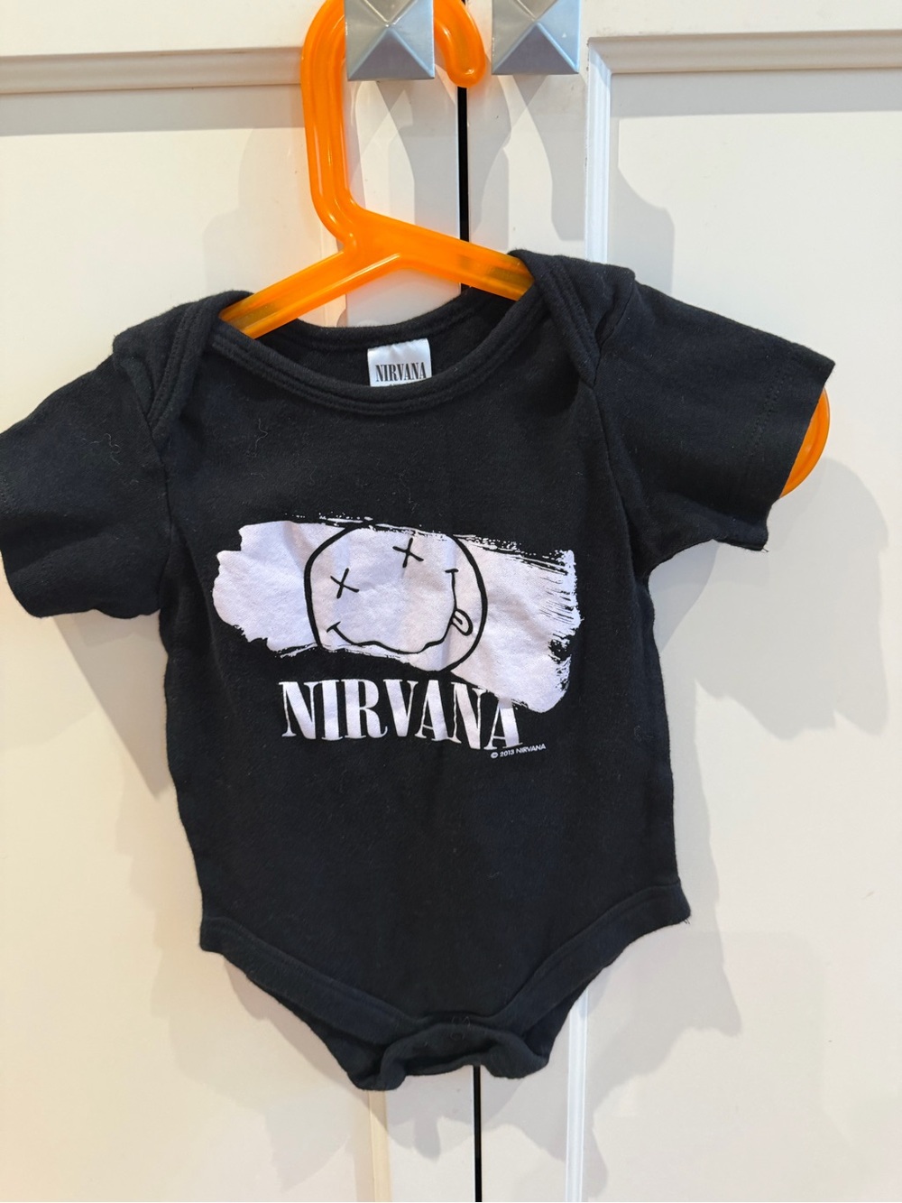 Nirvana 12-18m Black Logo Baby One-Piece